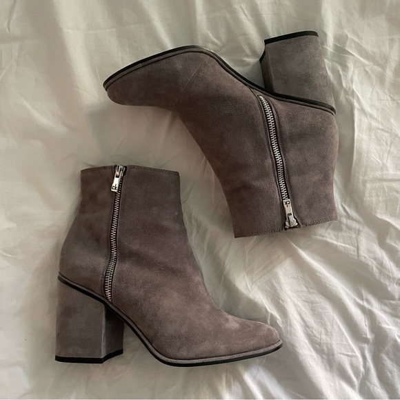 Calvin Klein Cilil Grey Suede Ankle Booties - Picture 2 of 8